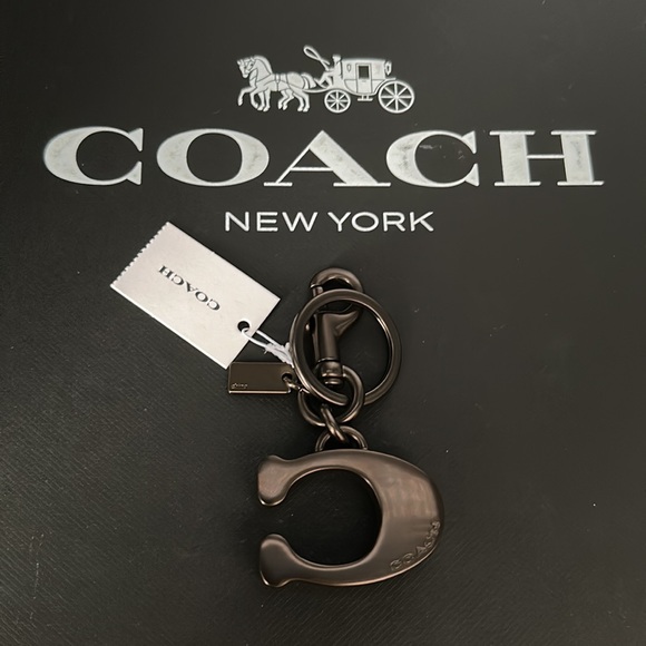 NWT Coach Signature C Letter Logo Metal Inlay bag charm Key Fob Keychain c8813 - Picture 4 of 6